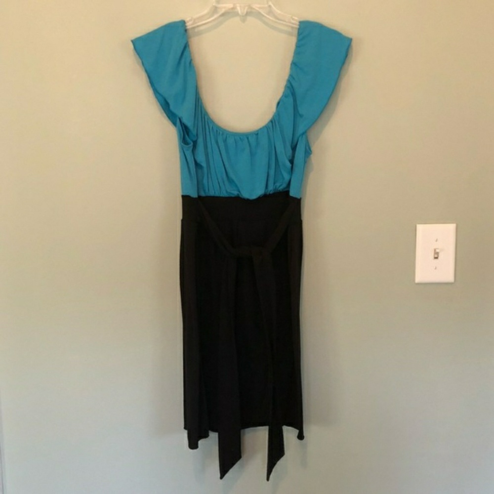 💮Speechless Colorblock Ruffle Top Midi Dress